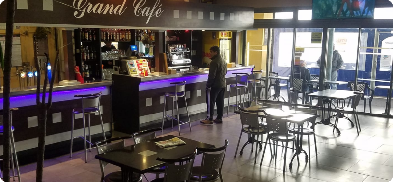 Le restaurant - Le Grand Café - Puget-Ville - top restaurant PUGET-VILLE